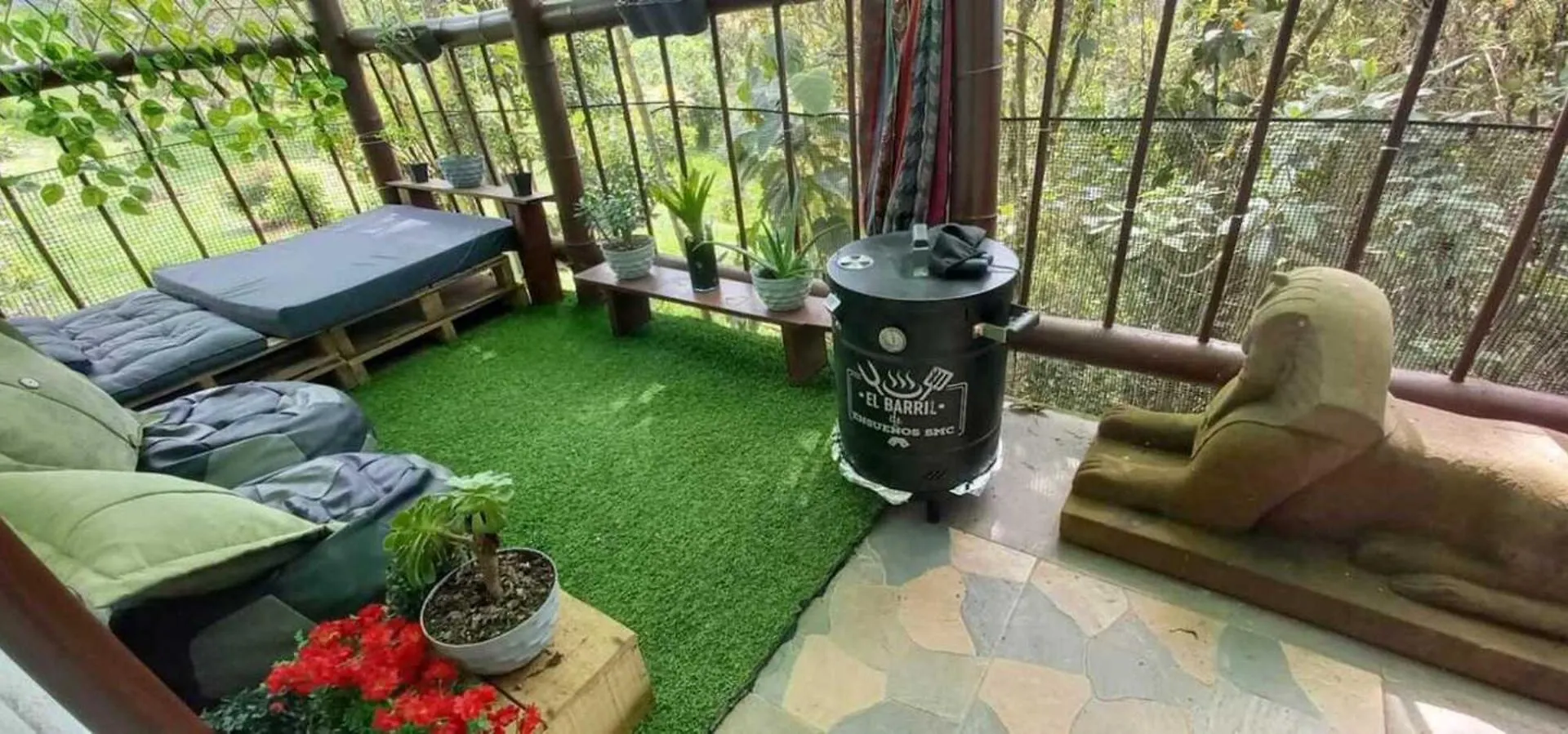 Boresta House -Santa Elena Con Vista Al Bosque Y Terraza Privada Medellín 0*,