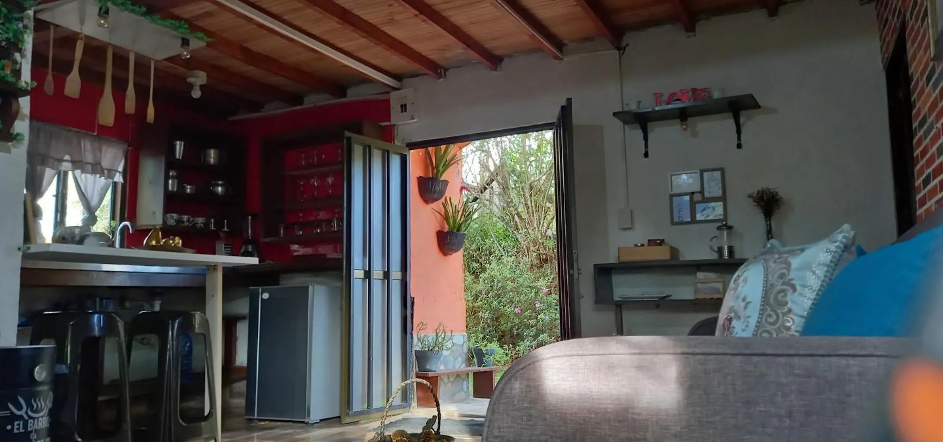 Апартаменты Boresta House -Santa Elena Con Vista Al Bosque Y Terraza Privada Медельин